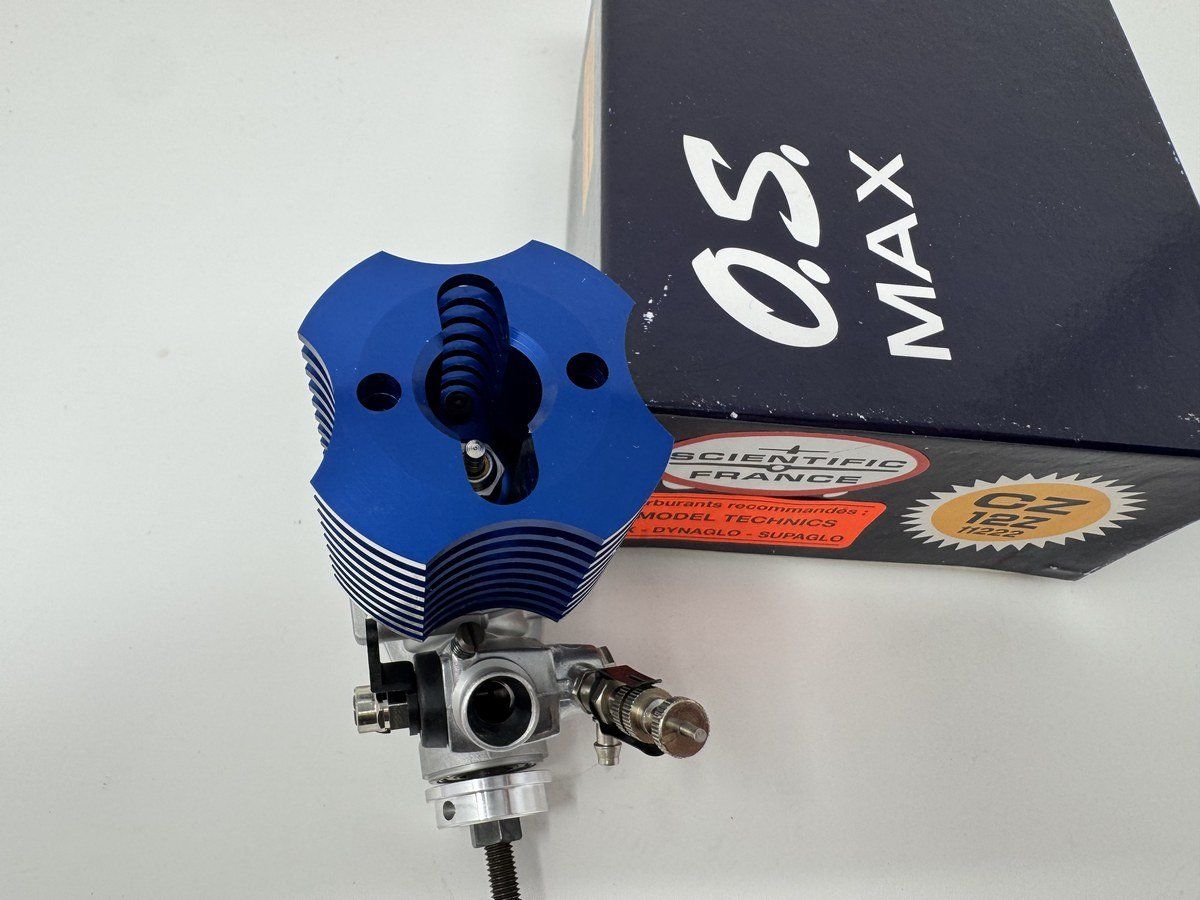 Vintage O.S. MAX CZ 12Z Nitro Engine 11222 New in Box RC10GT photo 6
